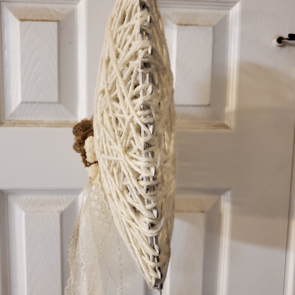 Jute Heart - Picture 4 of 4